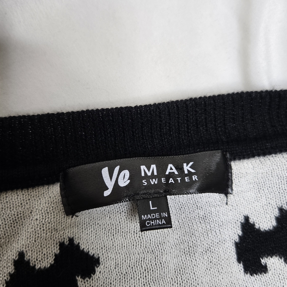 YEMAK black and white cropped Scottie dog button up cardigan sweater L - Picture 5 of 9